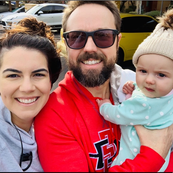 Meet your Posher, Jessica - Picture 2 of 2